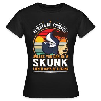 Skunk Gift Skunk - Women's T-Shirt - black - Front - AI Model Female 172 dark (172cm)