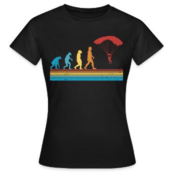 Fallschirmspringer EvolutionFallmschirm Skydive - Frauen T-Shirt - Schwarz - Vorne - AI Model Female 172 dark (172cm)
