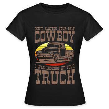 PICKUP TRUCK LUSTIG US Pickup Oldtimer US Car - Frauen T-Shirt - Schwarz - Vorne - AI Model Female 172 dark (172cm)