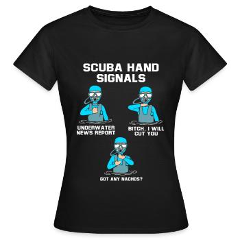 Plongeur Main Signe Scuba Diving - T-shirt Femme - noir - Devant - AI Model Female 172 dark (172cm)