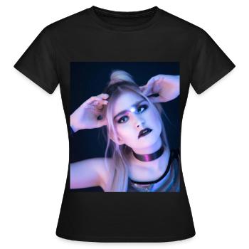 Goth Vaporwave Sexy Goth Girl en transe - T-shirt Femme - noir - Devant - AI Model Female 172 dark (172cm)