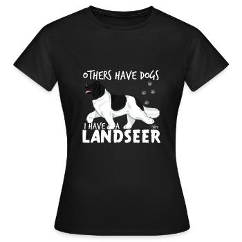 landseerdogs2 - Frauen T-Shirt - Schwarz - Vorne - AI Model Female 172 dark (172cm)