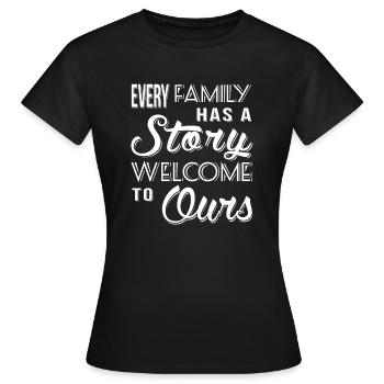 Family Story - T-shirt Femme - noir - Devant - AI Model Female 172 dark (172cm)