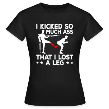 Leg surgery wheelchair lost leg - Women's T-Shirt - black - Front - AI Model Female 172 dark (172cm)