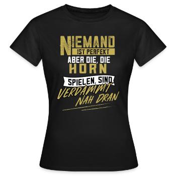 Horn Hornist Hornbläser Hornistin Geschenk - Frauen T-Shirt - Schwarz - Vorne - AI Model Female 172 dark (172cm)