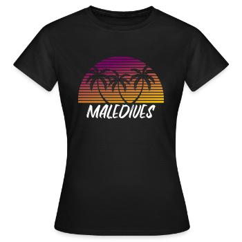 Malediven - Frauen T-Shirt - Schwarz - Vorne - AI Model Female 172 dark (172cm)