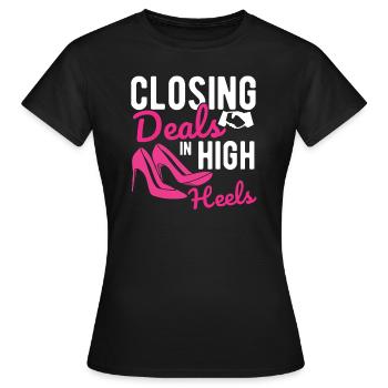 Immobilien-Händler Für Immobilien-Makler - Frauen T-Shirt - Schwarz - Vorne - AI Model Female 172 dark (172cm)