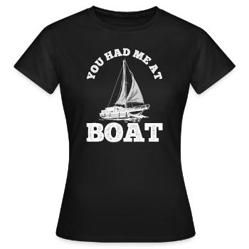 Segelboot Kapitän Spruch Zum Segeln - Frauen T-Shirt - Schwarz - Vorne - AI Model Female 172 dark (172cm)