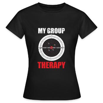 My Group Therapy Target Sports Shooter - T-shirt Femme - noir - Devant - AI Model Female 172 dark (172cm)