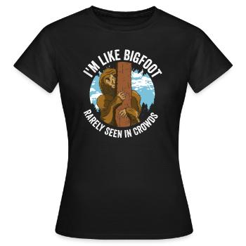 Bigfoot in Crowds: Rarely Seen - Women's T-Shirt - black - Front - AI Model Female 172 dark (172cm)