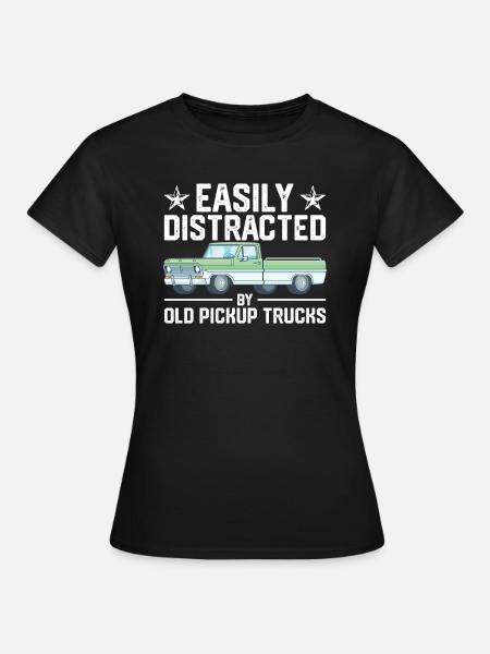 Easily distractable by old pickup trucks vintage cars - Women's T-Shirt - black