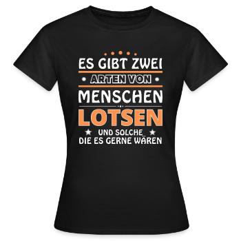 Lotse Geschenk - zwei Arten von... Design - Frauen T-Shirt - Schwarz - Vorne - AI Model Female 172 dark (172cm)