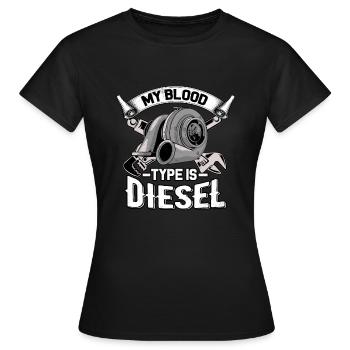 Mon groupe sanguin est diesel - camionneur mécanicien diesel - T-shirt Femme - noir - Devant - AI Model Female 172 dark (172cm)