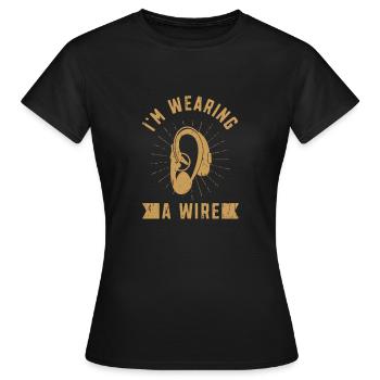 Ich trage einen Draht - Behinderung - Frauen T-Shirt - Schwarz - Vorne - AI Model Female 172 dark (172cm)