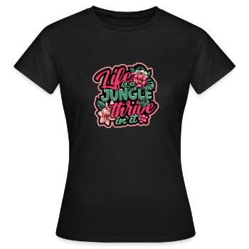 Die besten Rezepte werden mit einer Prise Kreativität zubereitet - Frauen T-Shirt - Schwarz - Vorne - AI Model Female 172 dark (172cm)
