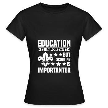 Cadeau Scout Education Scout - T-shirt Femme - noir - Devant - AI Model Female 172 dark (172cm)