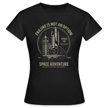 SPACE ADVENTURE - Space Shuttle Shirt Geschenk - Frauen T-Shirt - Schwarz - Vorne - AI Model Female 172 dark (172cm)