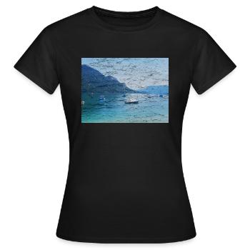 See mit Springmuster , Patina, auf Alt - Frauen T-Shirt - Schwarz - Vorne - AI Model Female 172 dark (172cm)