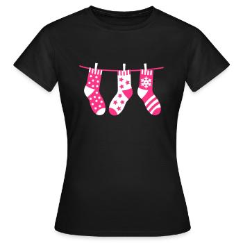 Chaussettes de Noël - T-shirt Femme - noir - Devant - AI Model Female 172 dark (172cm)