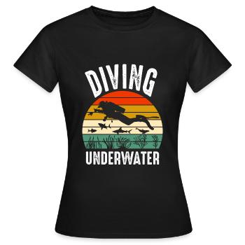 Diving underwater world Diver Taucher - Frauen T-Shirt - Schwarz - Vorne - AI Model Female 172 dark (172cm)