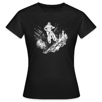 Vététistes à vélo en haut de la montagne - T-shirt Femme - noir - Devant - AI Model Female 172 dark (172cm)