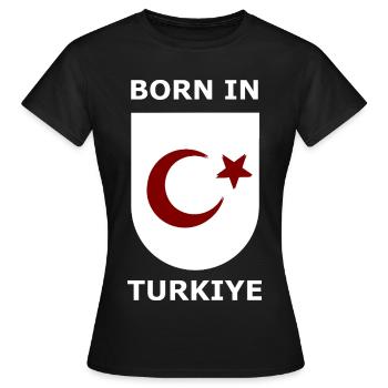 Born in Türkiye Shield - Frauen T-Shirt - Schwarz - Vorne - AI Model Female 172 dark (172cm)