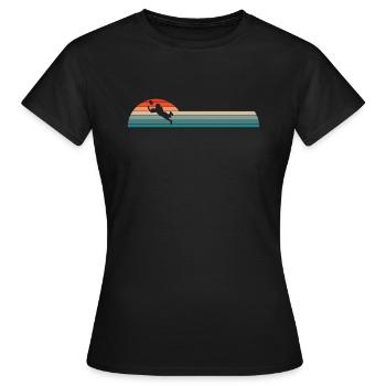 Vintage Retro Wild Receiver Shirt Geschenk - Frauen T-Shirt - Schwarz - Vorne - AI Model Female 172 dark (172cm)
