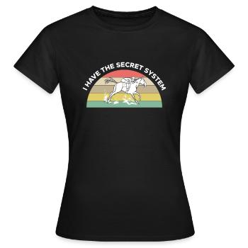 J’ai le t-shirt du système secret - T-shirt Femme - noir - Devant - AI Model Female 172 dark (172cm)