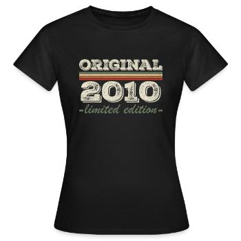 Légende depuis 2010 Né en 2010 Anniversaire 2010 - T-shirt Femme - noir - Devant - AI Model Female 172 dark (172cm)