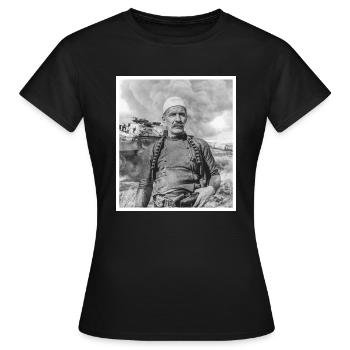 isa boletini navire kosova albanie albo - T-shirt Femme - noir - Devant - AI Model Female 172 dark (172cm)