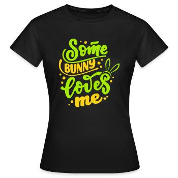 Un lapin m'aime - T-shirt Femme - noir - Devant - AI Model Female 172 dark (172cm)