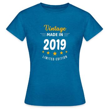 Millésime réalisé en 2019 - T-shirt Femme - bleu saphir antique chiné - Devant - AI Model Female 172 dark (172cm)