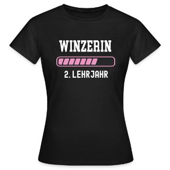 Winzerin Ausbildung 2 Lehrjahr zweites Jahr Lehre - Frauen T-Shirt - Schwarz - Vorne - AI Model Female 172 dark (172cm)