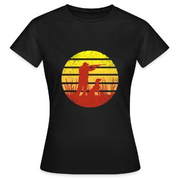 Hunter with a hunting dog on the hunt - Women's T-Shirt - black - Front - AI Model Female 172 dark (172cm)