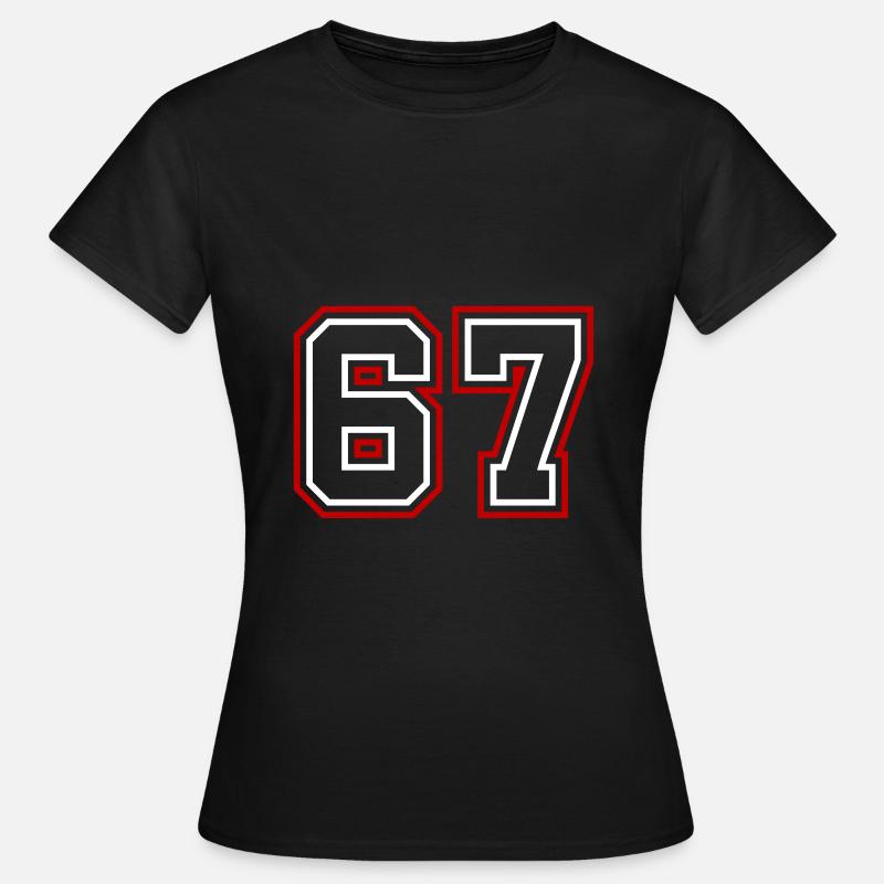 67 Zahl nummer - Dame-T-shirt - sort