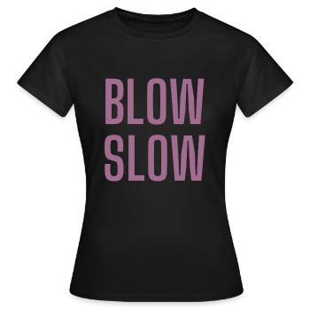 langsames pusten - Frauen T-Shirt - Schwarz - Vorne - AI Model Female 172 dark (172cm)