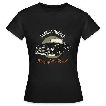 T Shirt Muscle Car - Classic Muscle Car - Frauen T-Shirt - Schwarz - Vorne - AI Model Female 172 dark (172cm)