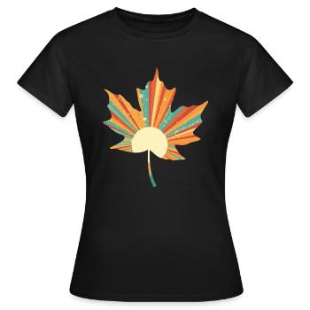 Retro sheet - Women's T-Shirt - black - Front - AI Model Female 172 dark (172cm)