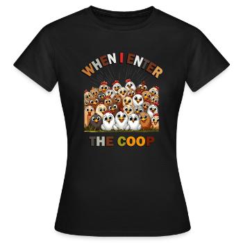 Satisfied chickens in chicken coop - Women's T-Shirt - black - Front - AI Model Female 172 dark (172cm)