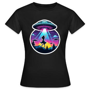 Woman is taken into UFO - Women's T-Shirt - black - Front - AI Model Female 172 dark (172cm)