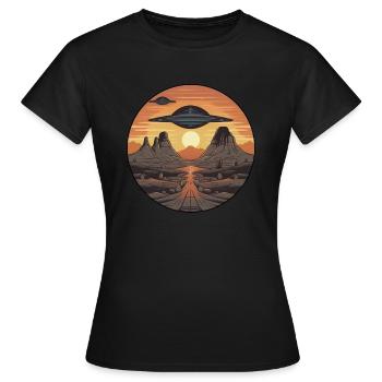 Ufo in der Wüste - Frauen T-Shirt - Schwarz - Vorne - AI Model Female 172 dark (172cm)