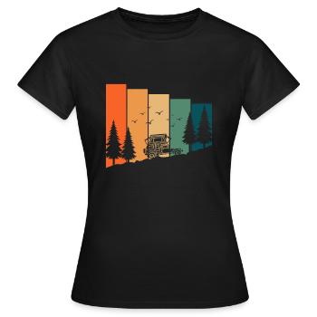 Camping and camping in a roof tent - sayings - Women's T-Shirt - black - Front - AI Model Female 172 dark (172cm)