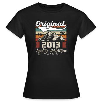 2013 - Cadeau né en 2013 - T-shirt Femme - noir - Devant - AI Model Female 172 dark (172cm)
