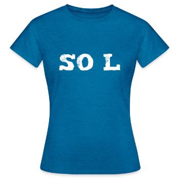 SO L Letters - Women's T-Shirt - antique blue sapphire heather - Front - AI Model Female 172 dark (172cm)