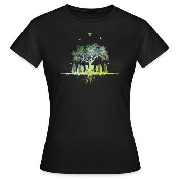 citytree / Natur Stadt urban Baum Wald Vögel vegan - Frauen T-Shirt - Schwarz - Vorne - AI Model Female 172 dark (172cm)