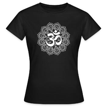 Résonance cosmique : le Om sacré - T-shirt Femme - noir - Devant - AI Model Female 172 dark (172cm)