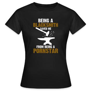 Schmied Schmied Schmied Geschenk - Frauen T-Shirt - Schwarz - Vorne - AI Model Female 172 dark (172cm)