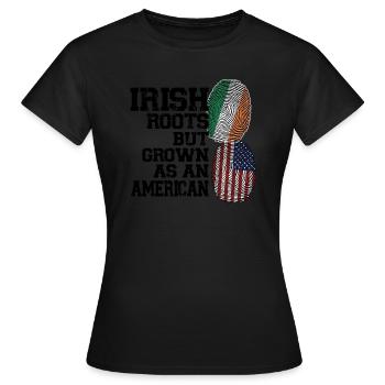 Irland Irisch Irische Wurzeln Geschenk - Frauen T-Shirt - Schwarz - Vorne - AI Model Female 172 dark (172cm)