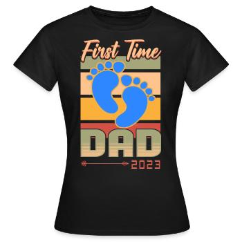 Père 2023 Paternité - T-shirt Femme - noir - Devant - AI Model Female 172 dark (172cm)