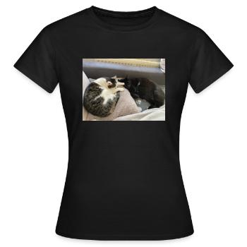 Ordinateur, Ordinateur portable - T-shirt Femme - noir - Devant - AI Model Female 172 dark (172cm)